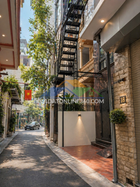 Bán nhà xuân la lạc long quân, gần phố, ngõ rộng, 115m, chỉ 24.5 tỷ