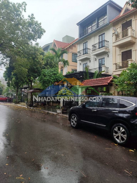 Bán nhà long biên 35m2- 6 tầng thang máy- ô tô tránh đỗ- hơn 10 tỷ