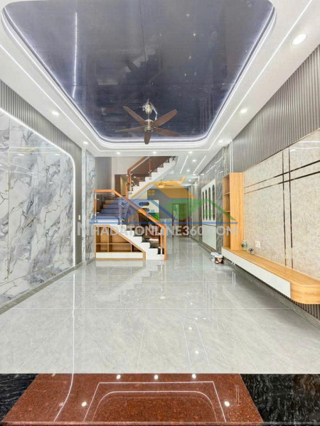 Bán nhà 1 trệt 1 lầu đẹp,full nội thất,shr đường 2 ô tô,gần cầu hang