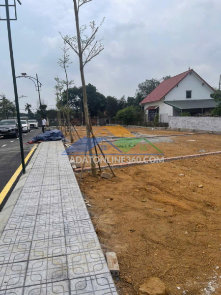 Bán lô đất 156m2 full thổ, xây trọ ngay, mặt tiền 6m, trục chính thôn tại hòa lạc. chỉ 38 triệu/m2