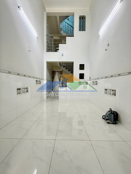 Nhà cũ 59m2 tạ quang bửu p3q8 p.chánh hưng