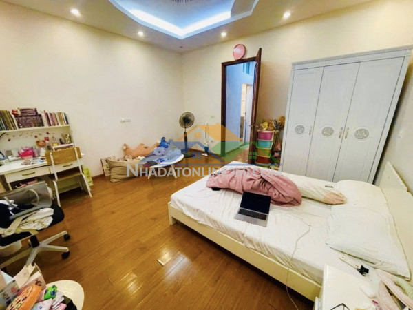 Bán nhà đào tấn ngõ thông kinh doanh 56m 5 tầng mặt tiền 5,5m