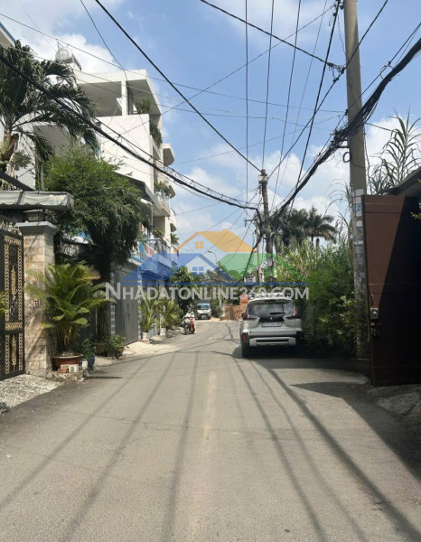 Bán đất tặng nhà hẻm 1 sẹc 8m nguyễn văn khối 72m2 ngang 4m gần cv làng hoa chỉ 8 tỷ.