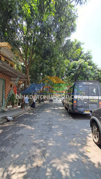 Bán nhà long biên 35m2- 6 tầng thang máy- gara oto- hơn 10 tỷ