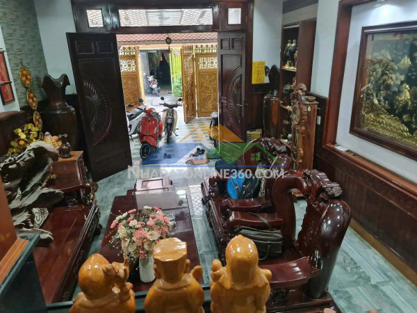 Bán nhà 5 tầng dĩ an,dt 150m2 shr đường ô tô,có gara ô tô,gần biconsi