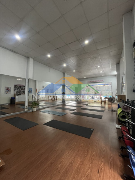 Bán mặt tiền kinh doanh đa ngành,ngang 6m,gần chợ dĩ an 1,giá...