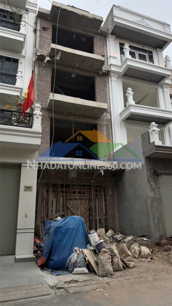 Chính chủ cần bán nhà mặt phố số 100 hoàng ngọc phách, quận...