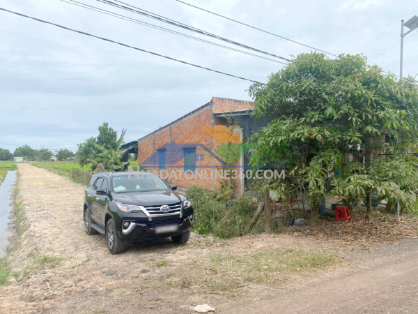 Nhà 4 tầng hẻm thông sát mặt tiền đường dạ nam p2q8. giá: 5.28 tỷ