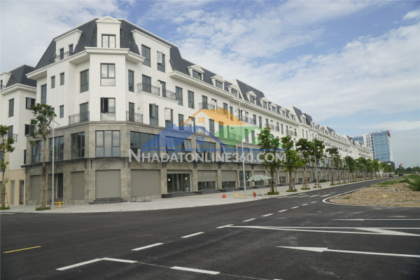 Central riverside –  38tr/m2. ra sổ ngay.  lh: 09666 343 969