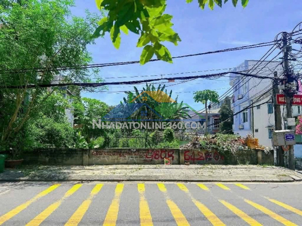Bán lô đất 3 mặt tiền sơn trà, phó đức chính, 299m², sát biển, giá 36 tỷ