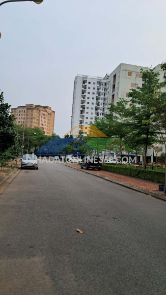 Bán nhà phúc lợi 74m2- 6 tầng thang máy- vía hè- gara oto- hơn 20...