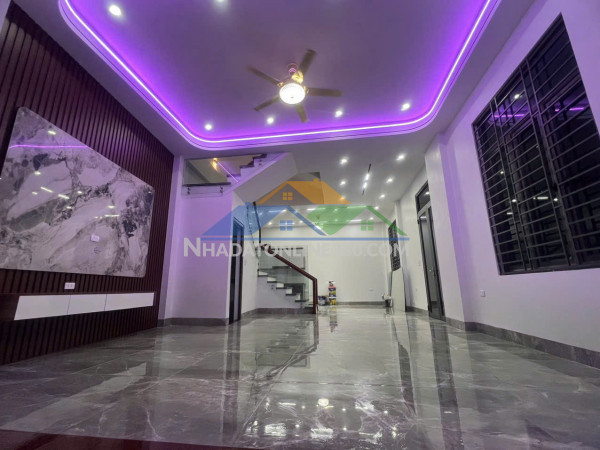 Bán nhà góc 3 tầng mới vừa hoàn thiện phường vũ ninh hơn 4 tỷ
