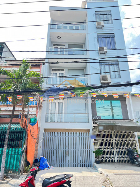 Nhà 5 tầng mặt tiền bờ kè view sông đường nguyễn duy p9 q8....