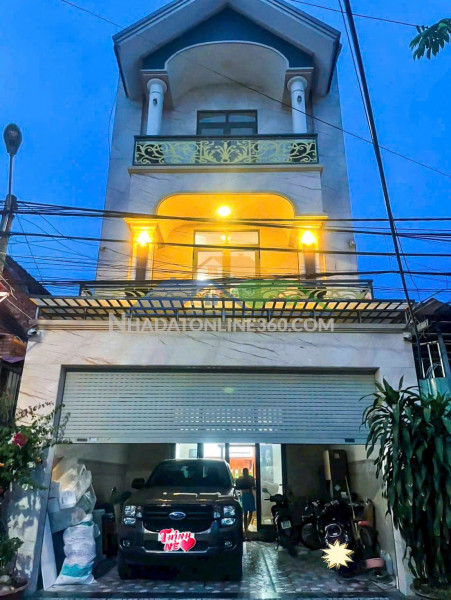 NHÀ ĐẸP LONG HƯNG – 1 TRỆT 2 LẦU – SÂN XE HƠI – GIÁ CHỈ 6,5 TỶ