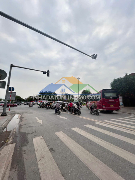 ???? chính chủ gửi bán 42m² đất trung tâm thạch bàn – cổ linh, long biên.