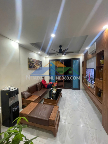 Ngọc thụy 38m2 – 5t – ô tô đỗ cửa – full nội thất – 20m ra phố lớn – chỉ 9.3 tỷ