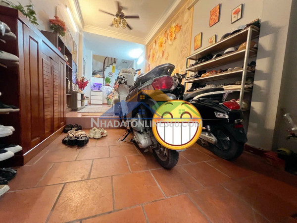 Vương thừa vũ – 47m² – 4t – ô tô vào nhà – khu vip