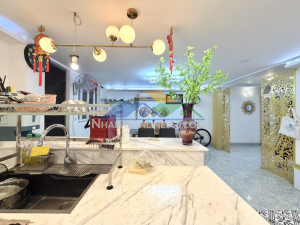 Bán nhà bình thạnh oto vào nhà 75m2 4 tầng ngang 4.2m kd vạn kiếp 9.4 tỷ.
