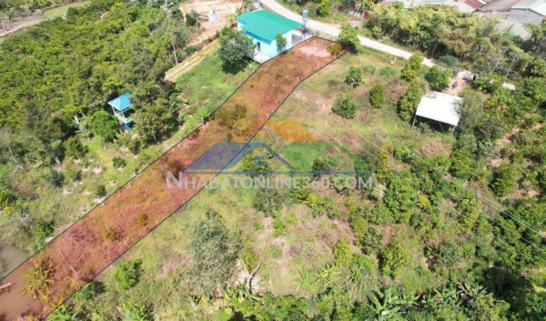 Bán lô đất view đồi – view suối đẹp, full thổ cư, ngang 8m, cách ql55 400m.