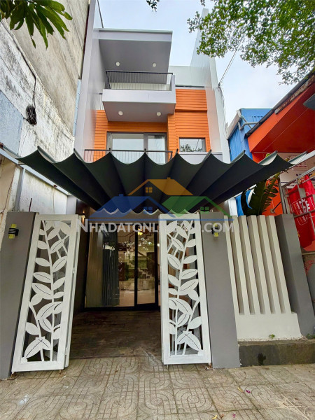 Nhà đẹp - giá tốt - cần bán căn nhà 3 tầng phường hòa khánh băc, q. liên chiểu, đà nẵng.
