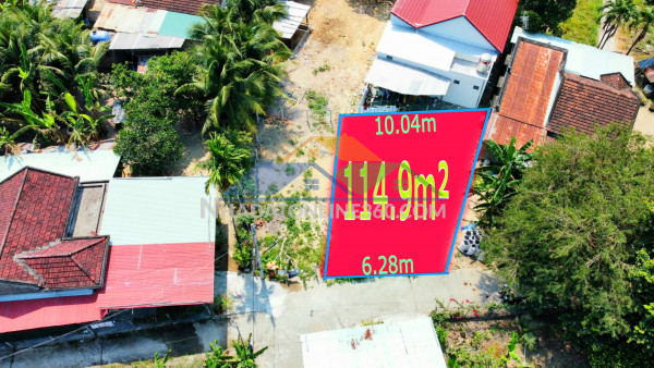 Siêu phẩm đẹp nhà 1 trệt 1 lầu 1 lửng. hẻm hải đức - nha trang hẻm 3m (oto nhỏ vào được)
- diện tích: 38m2 (ngang 4m) giá bán: 3tỷ250tr (thương lượng) - 
lh :