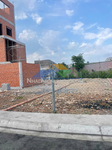 Bán đất 5x24m giá 3,75 tỷ đường nhựa thông 6m đường đông thạnh 7-1