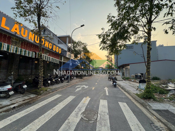 Vị trí kim cương tại đất thị trấn tổ 1 -tại sóc sơn hà nội -dt 90 m fun thổ cư