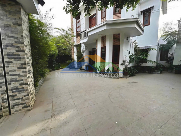 Cho thuê villa sân vườn – ma trang sơn, p5, đà lạt