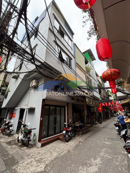 Hiếm hai bà trưng, lô góc, ô tô tránh, mới koong 30m 5t chỉ 6 tỷ 0965549363