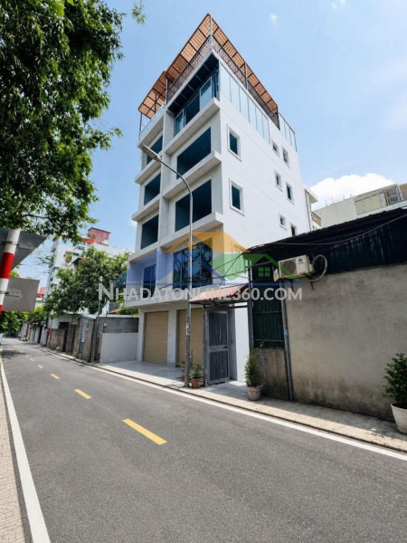 Nhà mới 7 tầng ô tô đỗ cửa -kinh doanh phố bát khối- long biên 48 m2 x 14 tỷ.