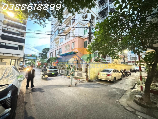 ???? phân lô vip hoàng quốc việt - vỉa hè rộng - ô tô tránh - cách mặt phố 1 nhà - giá 26,5 tỷ