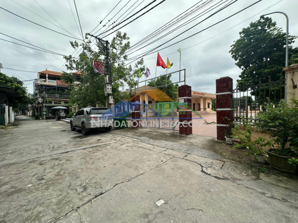 ????????chỉ #2,3 tỷ có ngay 1 lô tại thôn đoài, việt hùng, đông anh. 52m2