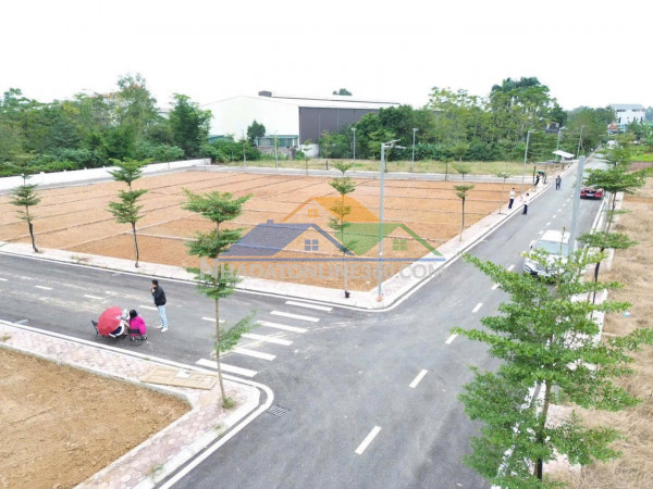 Dành cho nhà  đầu tư ở khu công nghệ cao hoà lạc, giá f0.