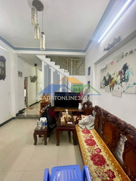 ♪ nhà sát núi thành, khu đại học, 60m2, 3 tầng đúc, 3.9x tỷ