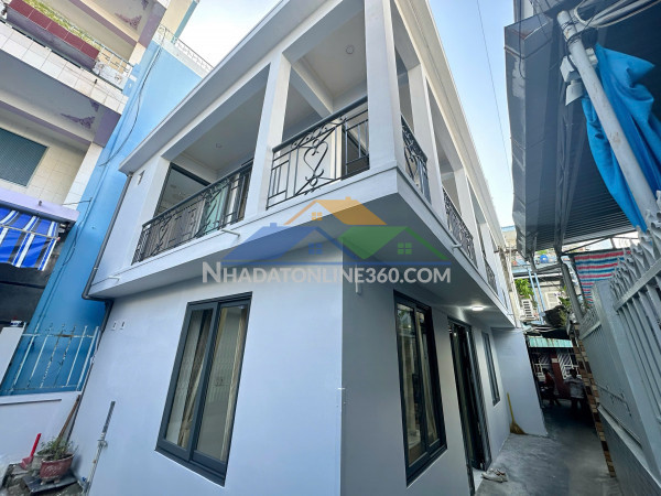 Bán nhà đất mặt tiền phố tây trần quang khải nối dài * cách biển trần phú chỉ 300m.

diện tích: 280m ngang 10m - 

giá bán : 280 triệu/m ~ 66 tỷ

 =- 
vui lòng
