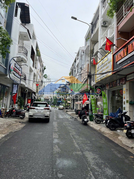 Bán nhà mặt tiền đường hoa, p. 2, quận phú nhuận, tp. hồ chí...