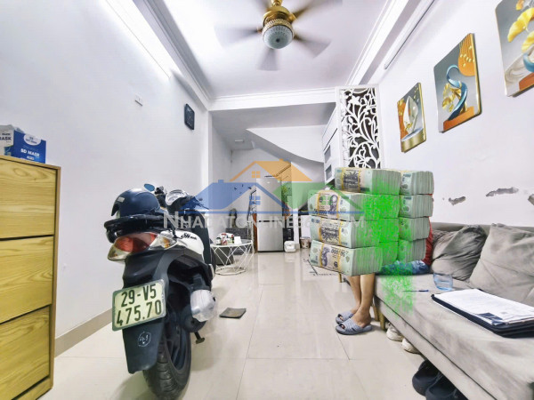 Nhà đẹp ở ngay • khương trung • 24m2 ❌ 4 tầng • 3.x tỷ ( nhỏ)