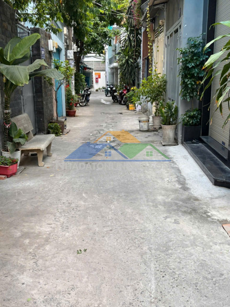 Bán gấp nhà gò dầu tân phú gần chợ tân hương hẻm xe hơi 56m2- 2tầng  6 tỷ 2