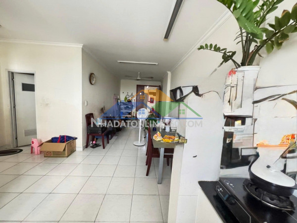 Bán căn hộ chung cư đông hưng thuận quận 12, 62m2, giá 2.5 tỷ, gần trường chinh