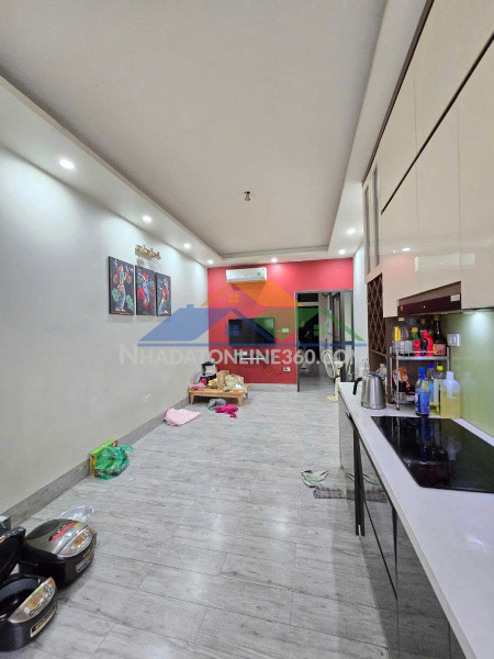 Cùng gần 20 tỷ, mua nhà mới ngoại vi hay giữ 55m² lõi ba đình?