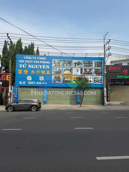 Cần bán nhà mặt tiền kinh doanh đường dt743 – khu kinh doanh buôn bán sầm uất nhất phường an phú.