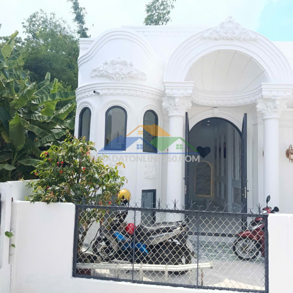 Nhà đẹp - giá tốt - cần bán căn nhà hẻm 111 đường kiên thị nhẫn, phường 7, tp trà vinh