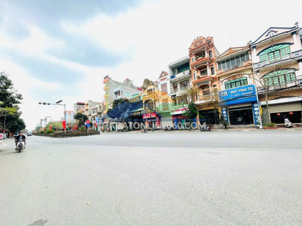 Chính chủ gửi bán lô đất đẹp xóm hậu, đông anh - view hồ...