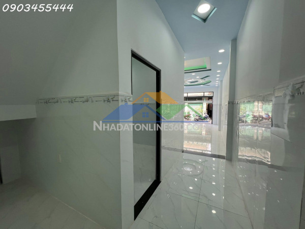 Kinh doanh đắc địa mặt phố linh đông thủ đức, 75m2, 2 tầng, giá 6.7 tỷ