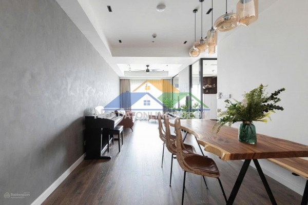 Cho thuê căn góc 3pn – 102m² kosmo tây hồ  view hồ tây – sông...