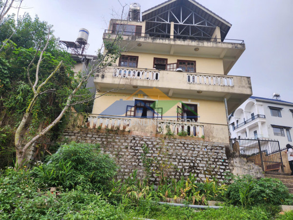 Cho thuê villa sân vườn siêu rộng – phường lâm viên, đà lạt
