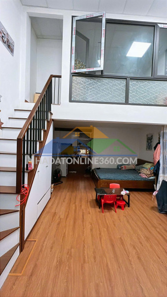 Bán gấp giá rẻ duyên hà 77m, 2 tầng, mặt tiền 7.6m, 1.9 tỷ thanh trì.