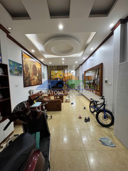 Bán nhà đẹp đường lê trọng tấn, hoàng mai - vị trí cực đẹp ngay sát vành đai 2.5 - ô tô đỗ cửa