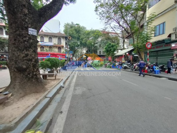 Bán đất mặt phố hàng dầu, view hồ hoàn kiếm 340m2, mt 11m xây khách sạn quá đẳng cấp