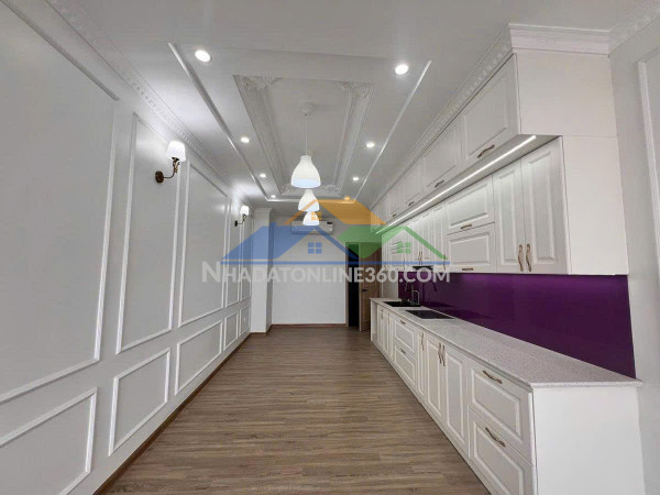 Bán nhà ngọc thuỵ long biên 4 tầng mặt tiền kinh doanh